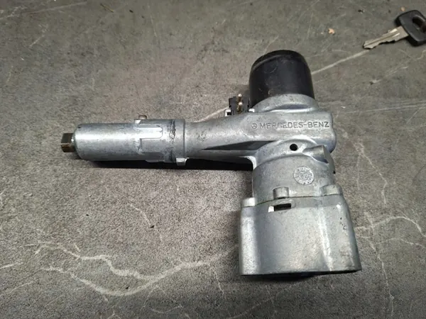 Mercedes W123 Tändningslås OEM 0160 - Begagnad image 3