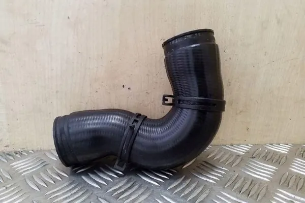 Tubo intercooler VW GOLF IV VARIANT 1.9L Diesel image 3