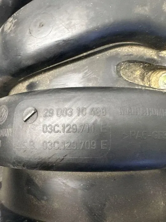 Ansaugkrümmer VW 03C129711E 1.4L 66kW 2006 image 4