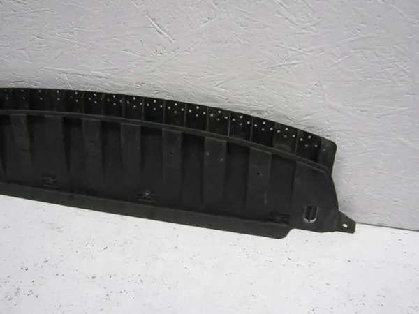 Placa para-choques dianteiro Skoda Fabia III OEM 6V0807611 image 5