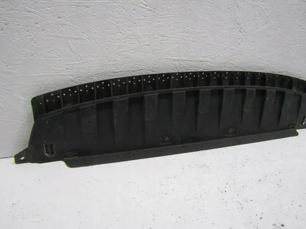 Placa para-choques dianteiro Skoda Fabia III OEM 6V0807611 image 6