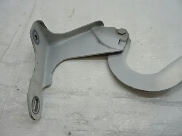 Dobradiça capô esquerda OEM 9677784800 Peugeot 308 T9 image 6