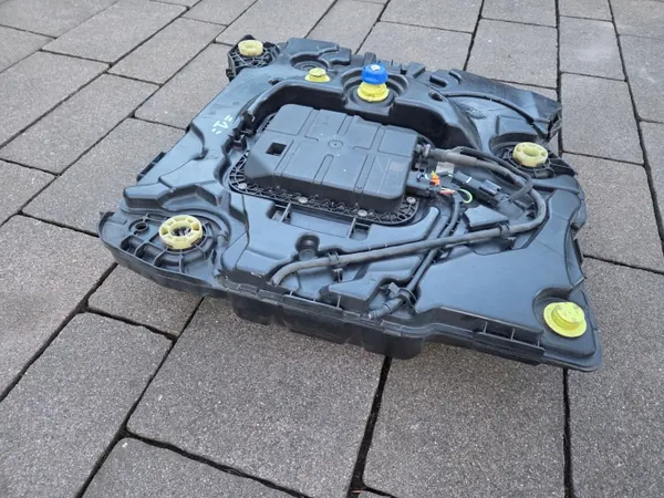 AdBlue-tank OEM 9812914780 voor Citroen C4 Cactus image 3