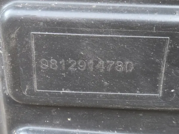 AdBlue-tank OEM 9812914780 voor Citroen C4 Cactus image 9