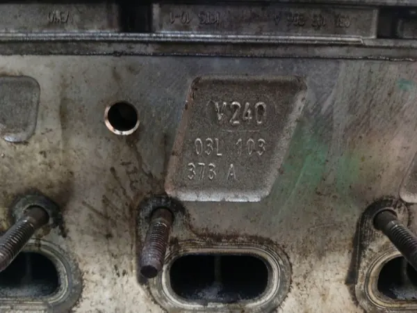 Culasse OEM 03L103373A pour Skoda 1.6 TDI image 5