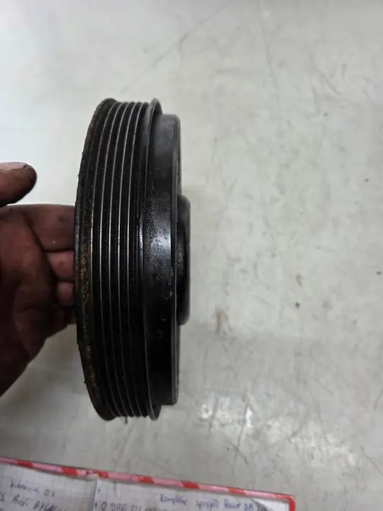 Polia do virabrequim AUDI A6 ALLROAD 3.0L 059105251AJ image 3