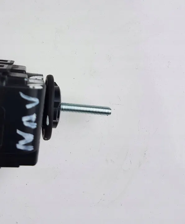 Moteur de réglage phare Nissan OEM RUM34951 image 6
