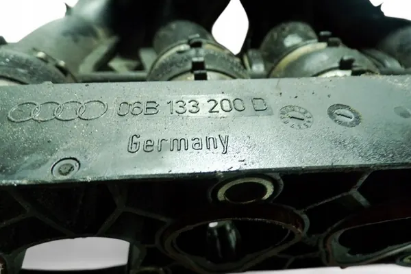 Insugningsmanifold AUDI A4 AVANT 1.6L 2004 OEM 06B133200D image 5