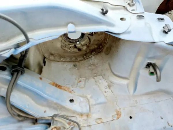 OEM 1 Pare-boue Avant Droit pour Peugeot 2008 image 3