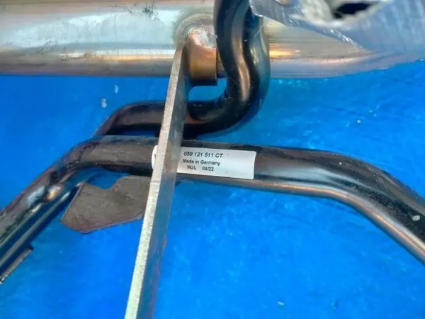 Audi Q7 3.0 TDI EGR-kylare OEM 059131477M image 3