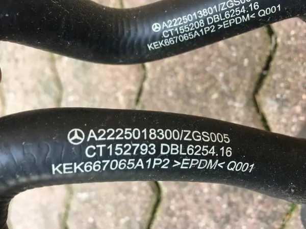 Tuyaux Chauffage Mercedes W222/W217 OEM A2225018300 image 3
