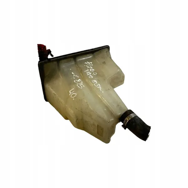 Ausgleichsbehälter 30804963 Volvo V40 S40 I 1.8 16v image 3