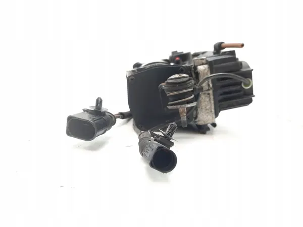 Compressore sospensione posteriore Audi Q7 4L 2007 7L06160074 image 2