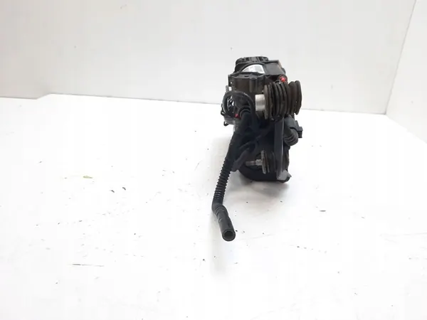 Compressore sospensione posteriore Audi Q7 4L 2007 7L06160074 image 3