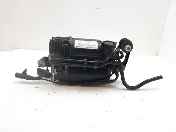 Compressore sospensione posteriore Audi Q7 4L 2007 7L06160074 image 6