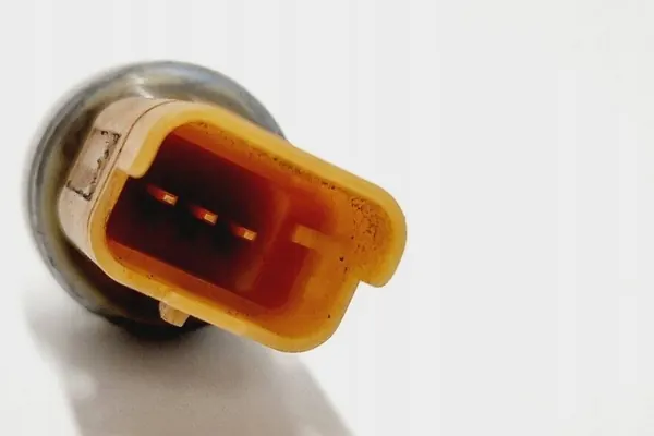 Sensor de pressão do ar condicionado PEUGEOT 508 2.0L image 5