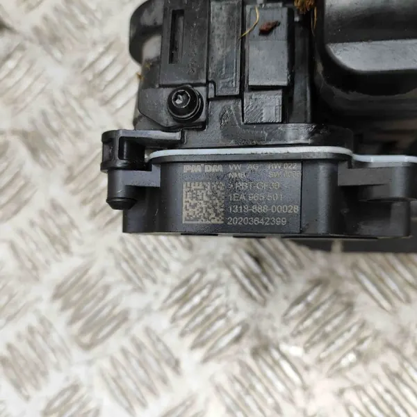 VW ID.3 Kühlteil OEM 1EA121281C - Gebraucht image 8