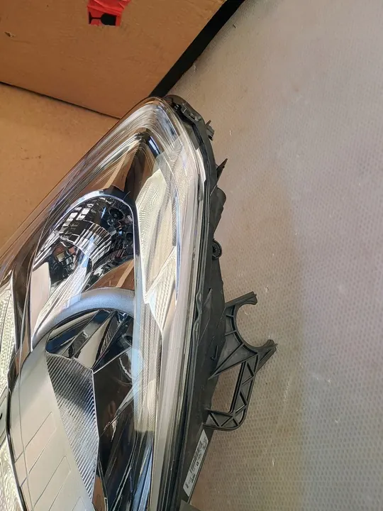 OIK. ETULAMPPU PEUGEOT PARTNER III OEM 89318045 image 4