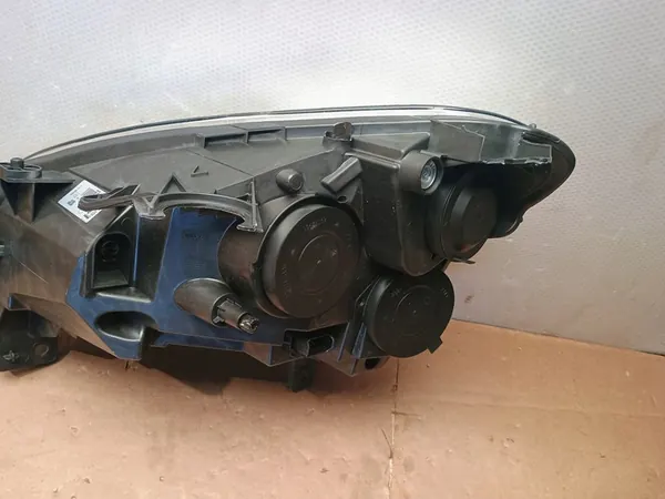 OIK. ETULAMPPU PEUGEOT PARTNER III OEM 89318045 image 6