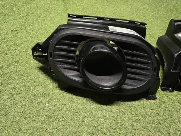 Bouches d'échappement Mercedes OEM A1774908000/A1774907900 image 3