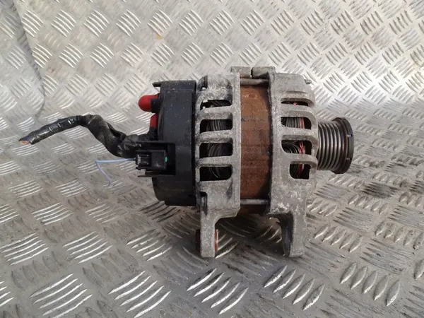 ALTERNATOR RENAULT CLIO IV 1.2 TCE image 1