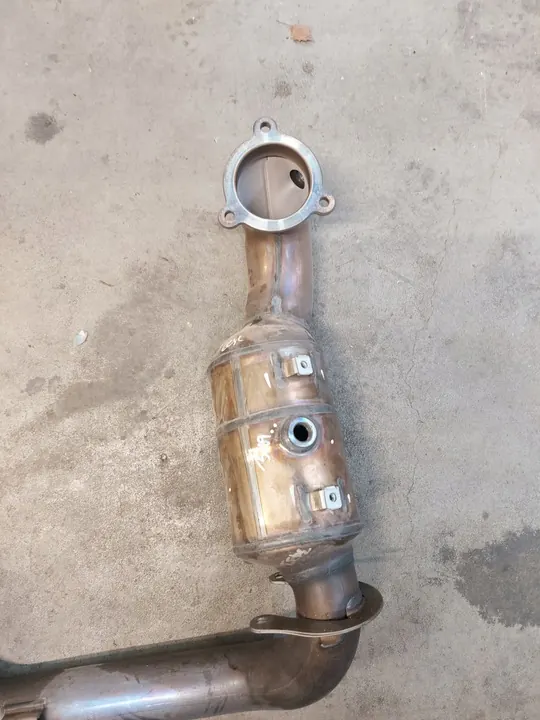 Catalytic Converter Mercedes W117 W176 W246 image 3