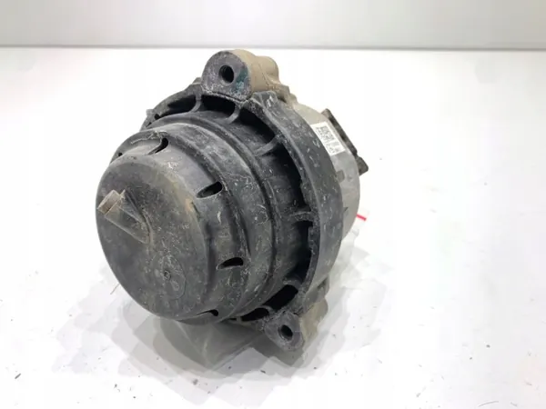 Moottorin Tuki Vasen OEM 8482772 BMW G30 2.0 image 2