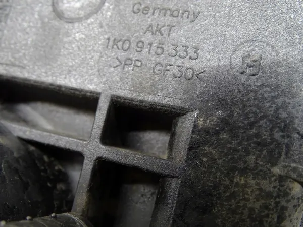 OEM 1K0915333 batterilåda för VW Tiguan Golf A3 image 5