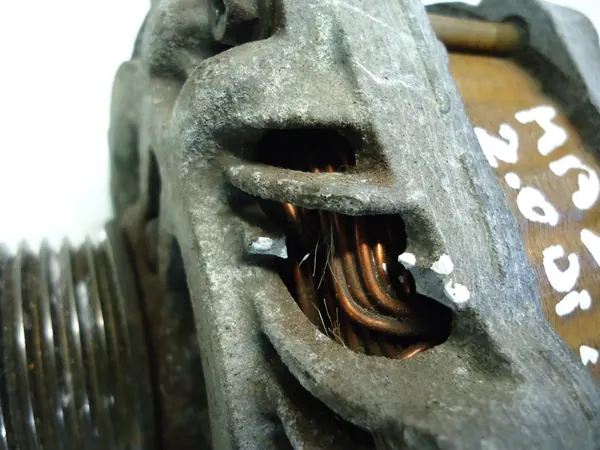 MAZDA 2.0 16V LF DISI Vaihtovirtageneraattori image 3