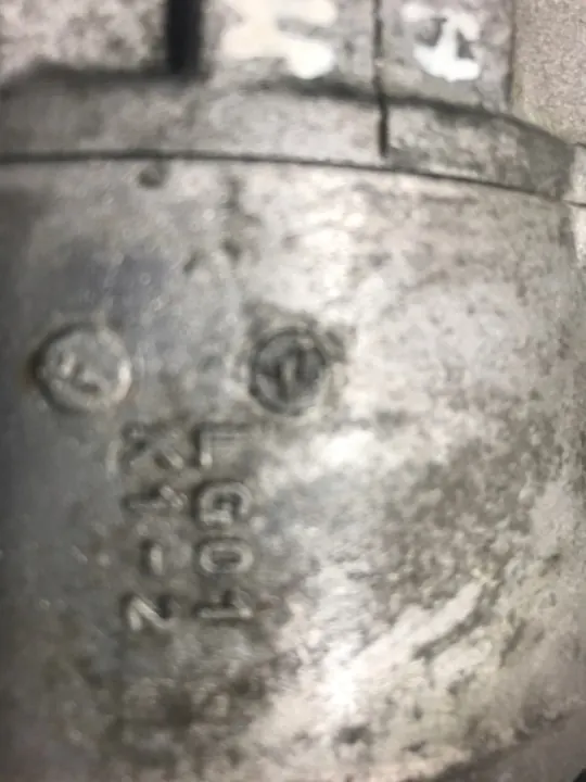 Compresseur de Climatisation Renault Scenic III 1.5 DCI image 8