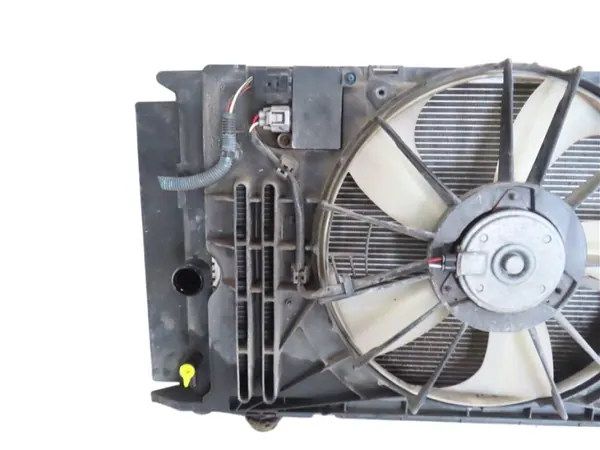 Ventilateur de radiateur d'eau Toyota OE OEM 16040-0D321 image 5