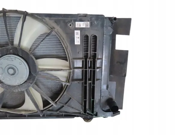 Ventilateur de radiateur d'eau Toyota OE OEM 16040-0D321 image 6