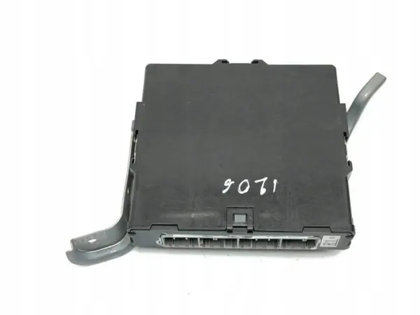 Versnellingsbakcomputer Lexus OE OEM 8968153010 - Gebruikt image 3