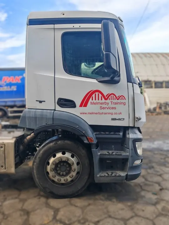 Cabina diurna OEM kabina/antos para Mercedes image 4