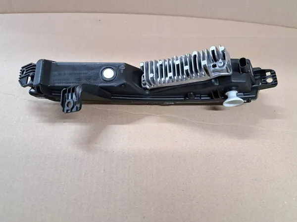 JAGUAR F-PACE X761 DRL Esquerdo Preto image 3