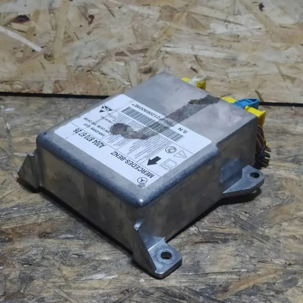 Módulo Sensor Airbag A2048706726 para Mercedes Classe C image 5