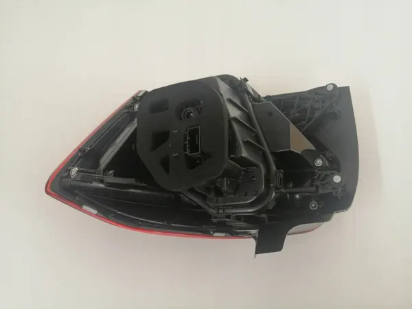 Lámpara Trasera Izquierda 2G0945207B VW Polo 2018+ image 5