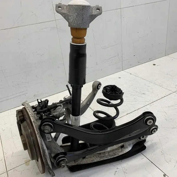 Snodo posteriore sinistro sospensione Audi A4 B9 2022 OEM 570621387 image 2