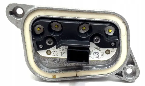 Module Matrix gauche OEM 4KE998473 pour Audi E-Tron image 2