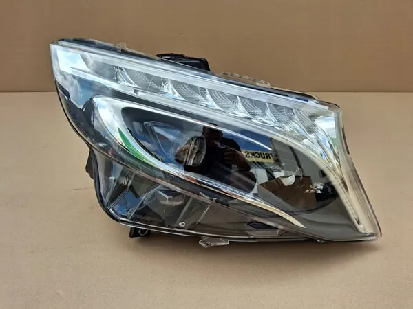 Mercedes-Benz OE A4479065300 reflector image 4