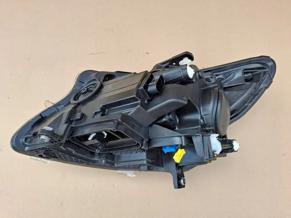 Mercedes-Benz OE A4479065300 reflector image 5