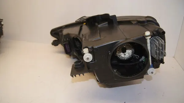 AUDI A3 8V LÁMPARA XENÓN DERECHA USA 8V0941006B image 4