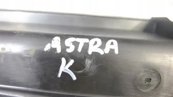 Parabrisas Completo Opel Astra K OEM - Estado Usado image 3