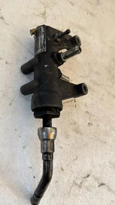 Distribuidor de combustible OEM 000055198089 para Saab 9-3 II image 2
