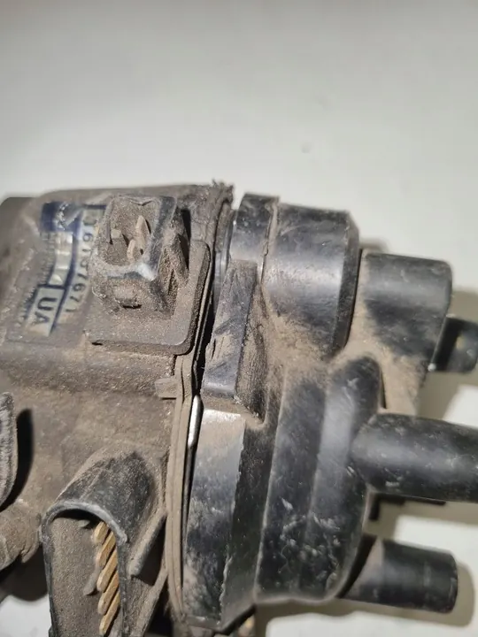 Distribuidor de encendido Mitsubishi 1.8 16V T6T57671 image 3