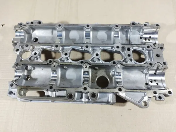 Volvo Venttiilikansi OEM 31316034 1.5 T3 12R image 9