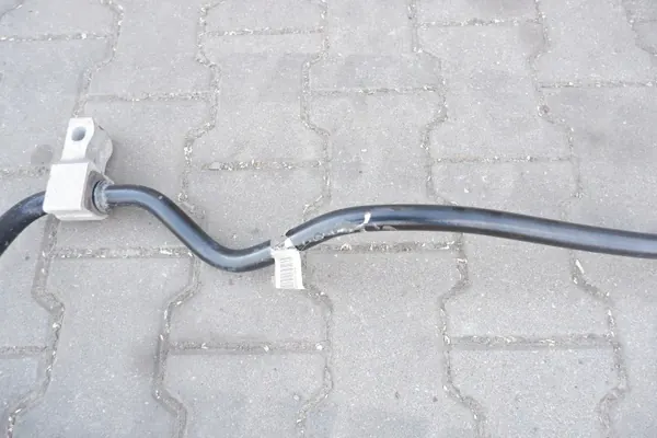 Tesla Model S Vorderstabilisator OEM 105628500A image 4