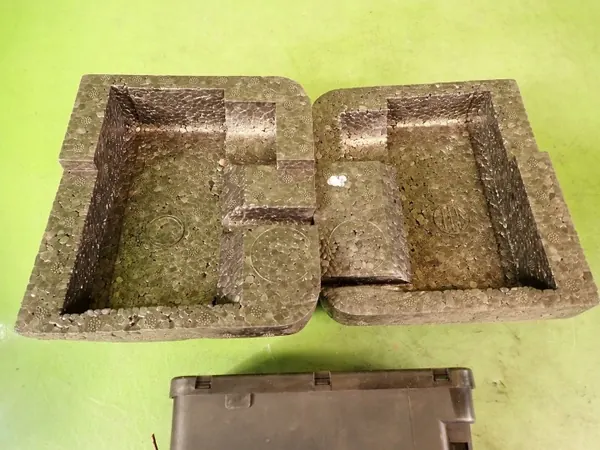 Pompe de verrouillage central OEM 1H0962257G VW Passat B4 image 3