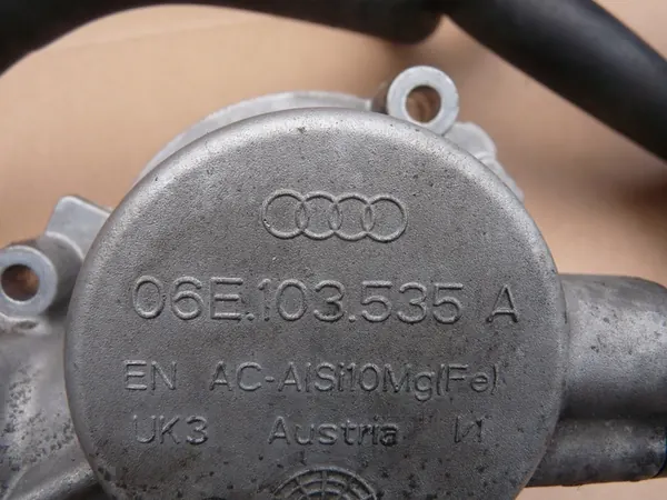 Polttoainepumppu AUDI A6 C6 LIFT 3.0 TFSI 07L127026E image 4