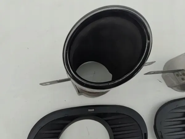 Mercedes Pakopää OEM 1774907900 Vasen Oikea image 5